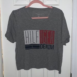 Tommy Hilfiger Crop Tee